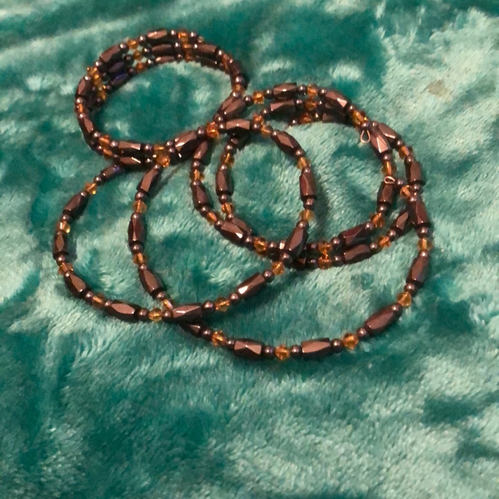 3 piece magnetic bracelet set. EUC.
